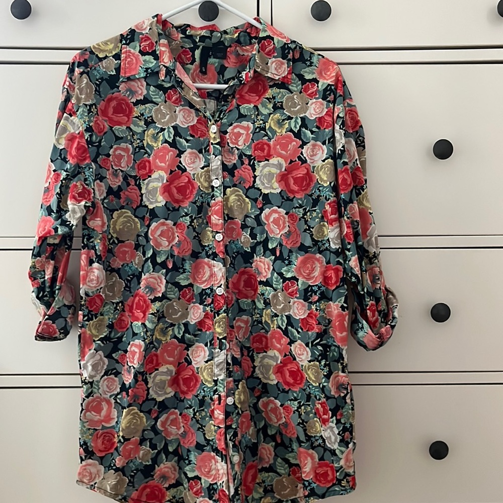H&M Floral Button Down Size 6